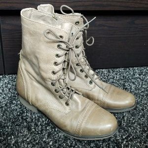 Tan "Troopa" Combat Boots by Steve Madden